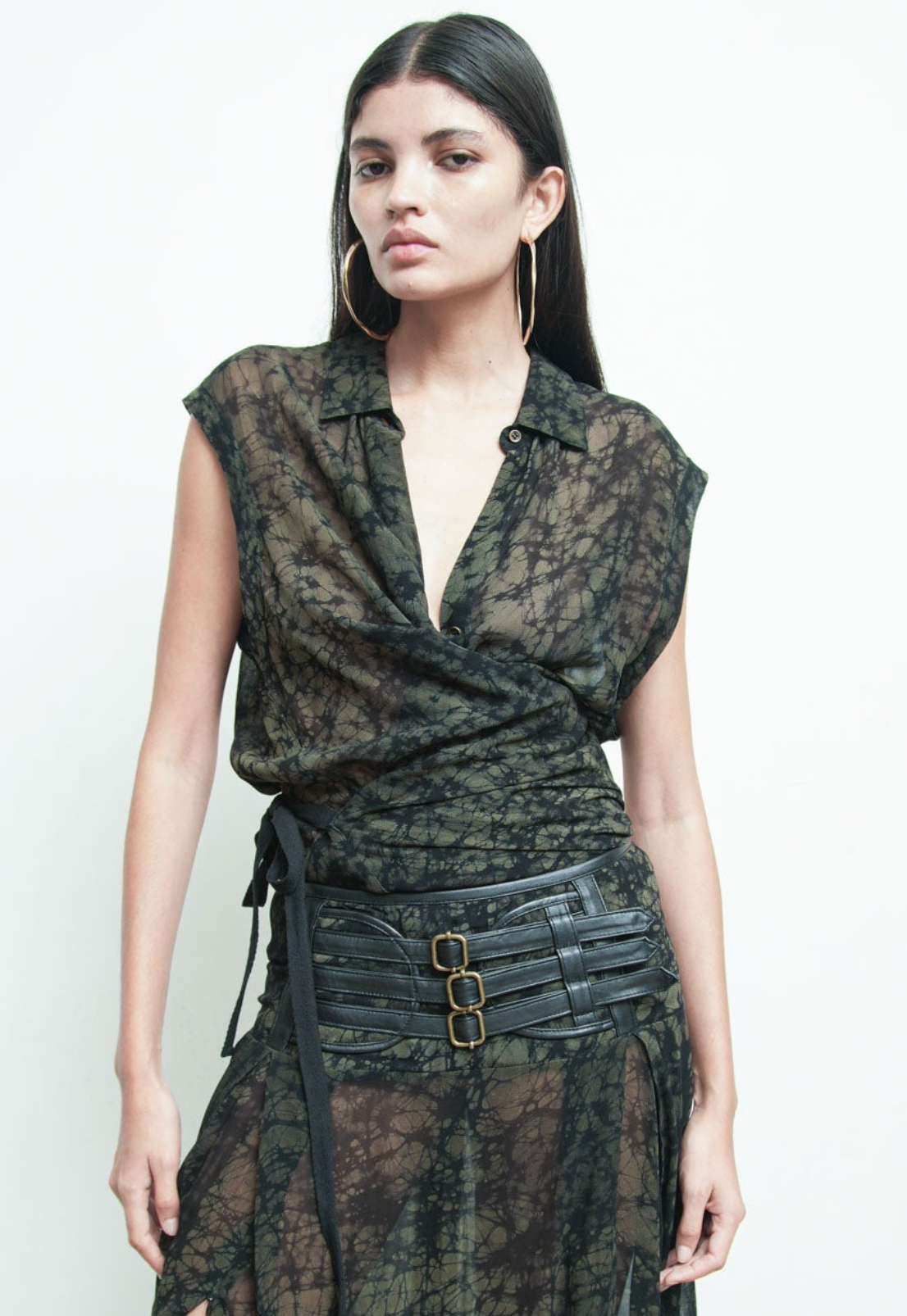 Sleeveless Roux Shirt