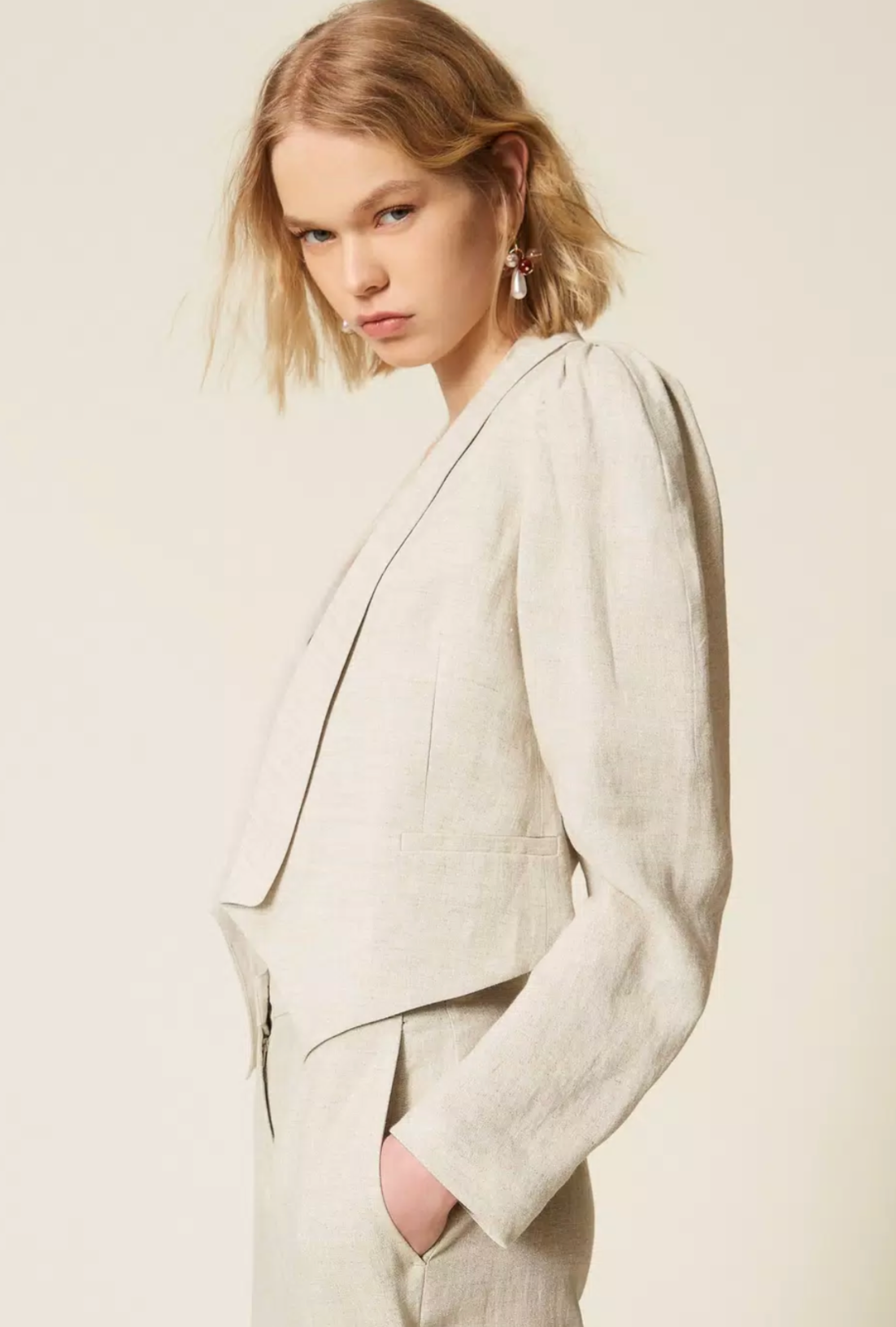 Puff Shoulder Jacket
