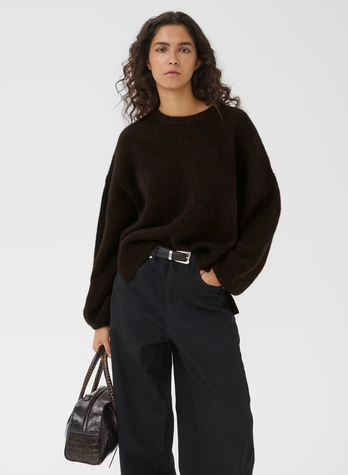 Alpha Slit Pullover