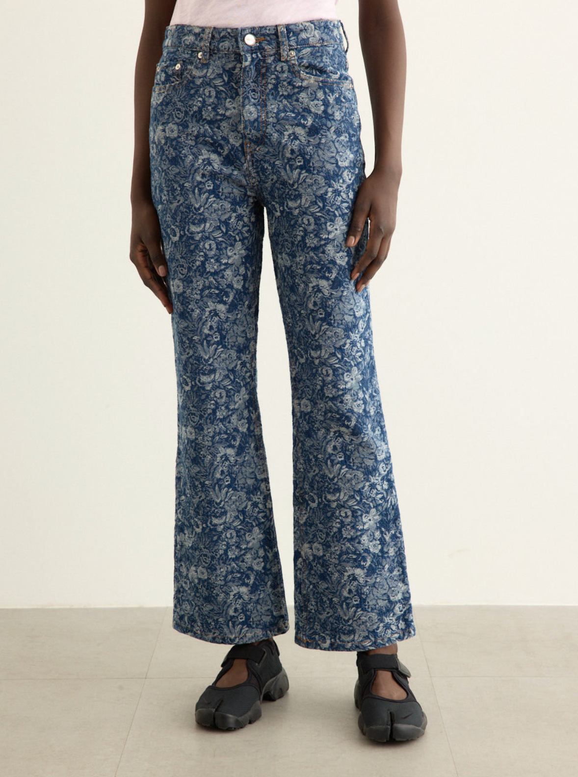 Tapestry Denim Betzy Cropped