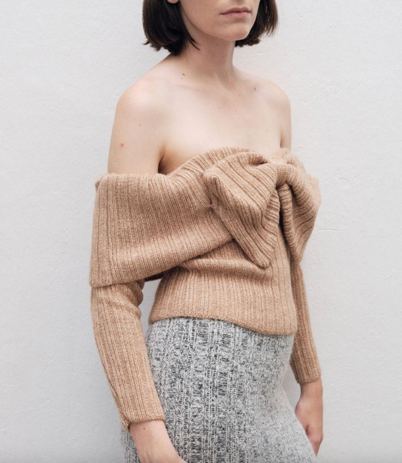 Chakuna Bow Sweater