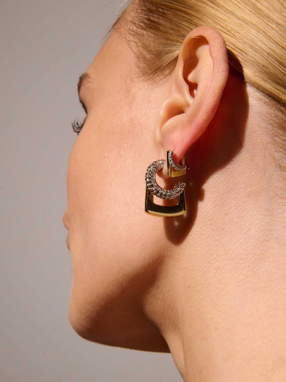 Micro Tina Pave Huggie