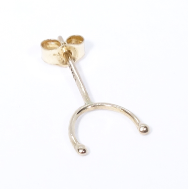 Outward Arc Stud Earring (Single)