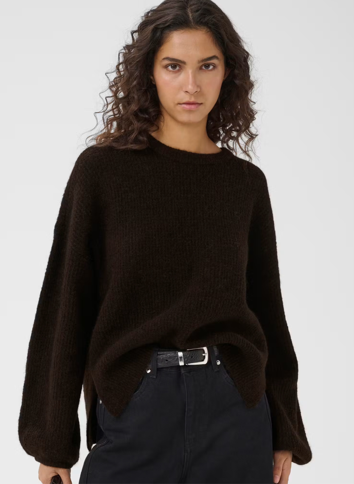 Alpha Slit Pullover