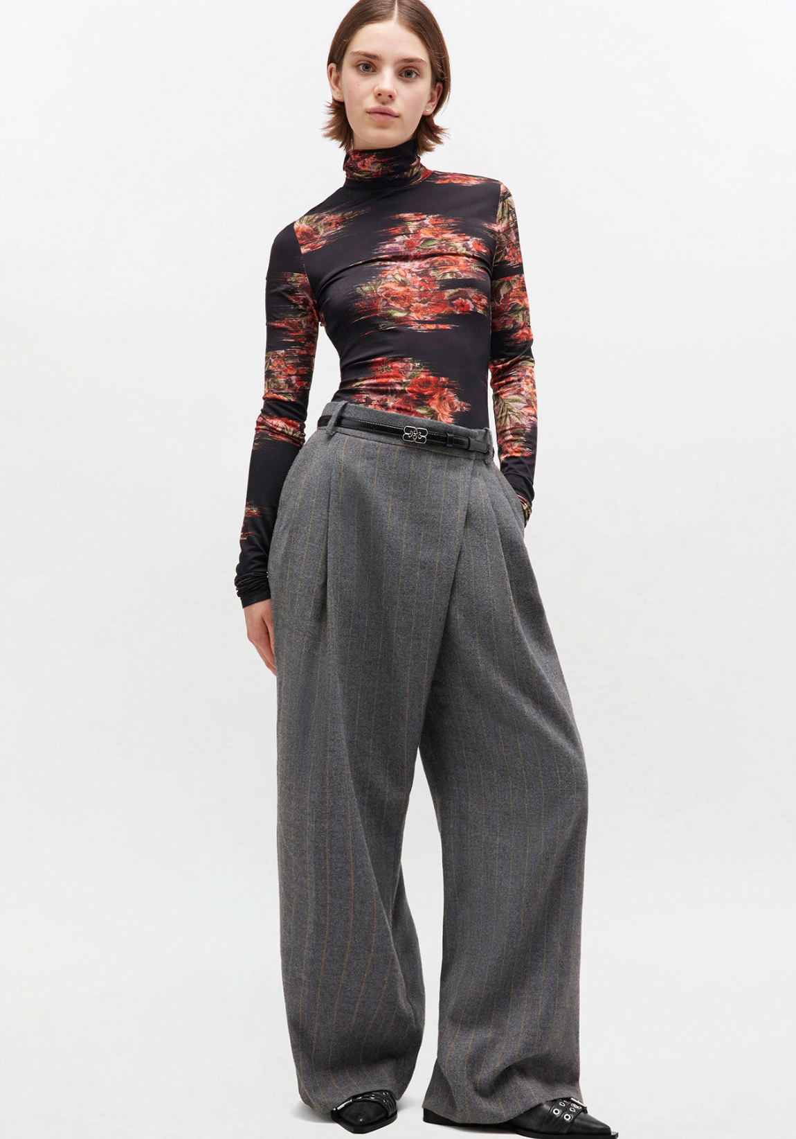 Brushed Wool Stripe Mid Waist Pants