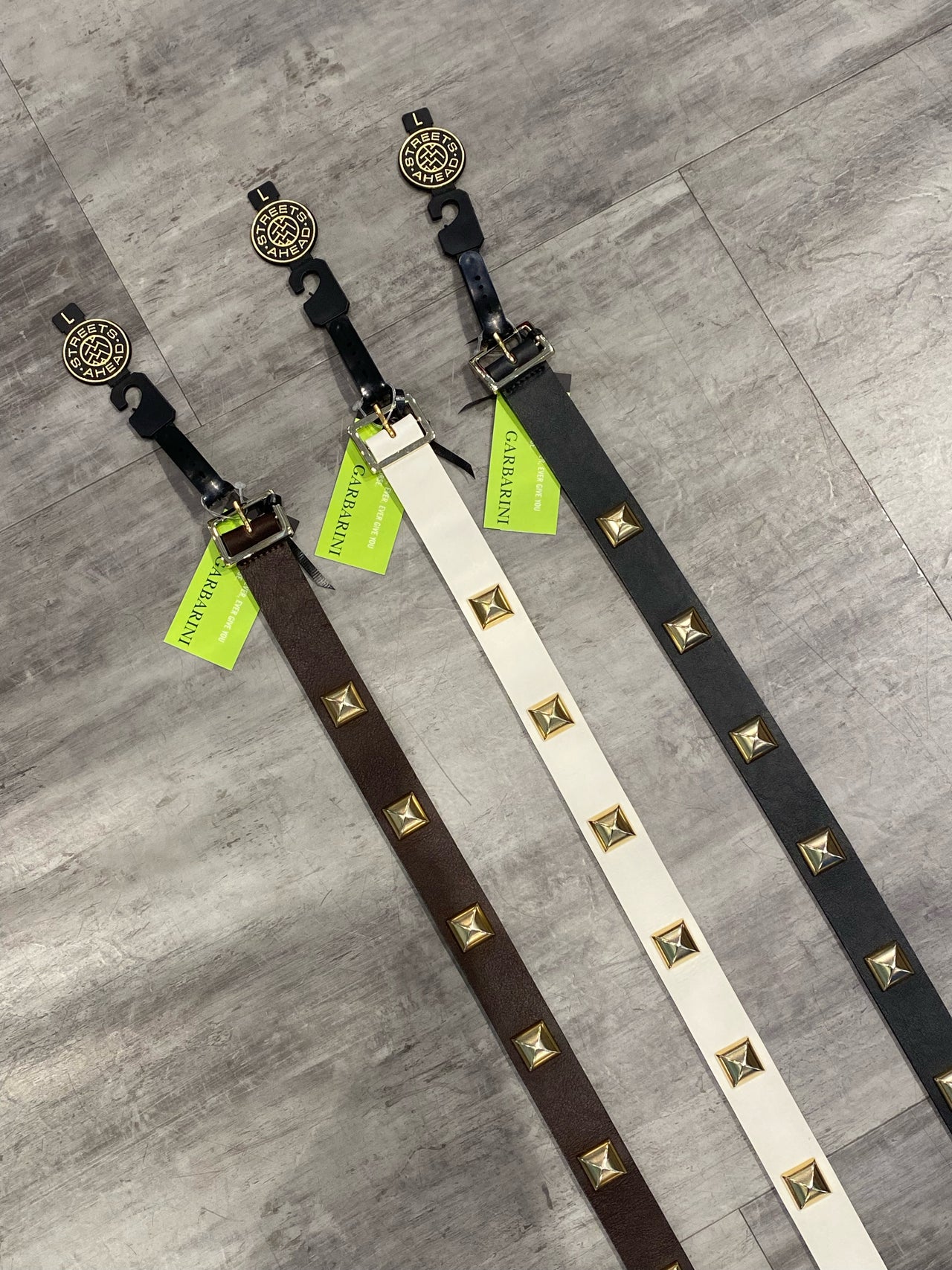 1" Pyramid Studded Jean Belt