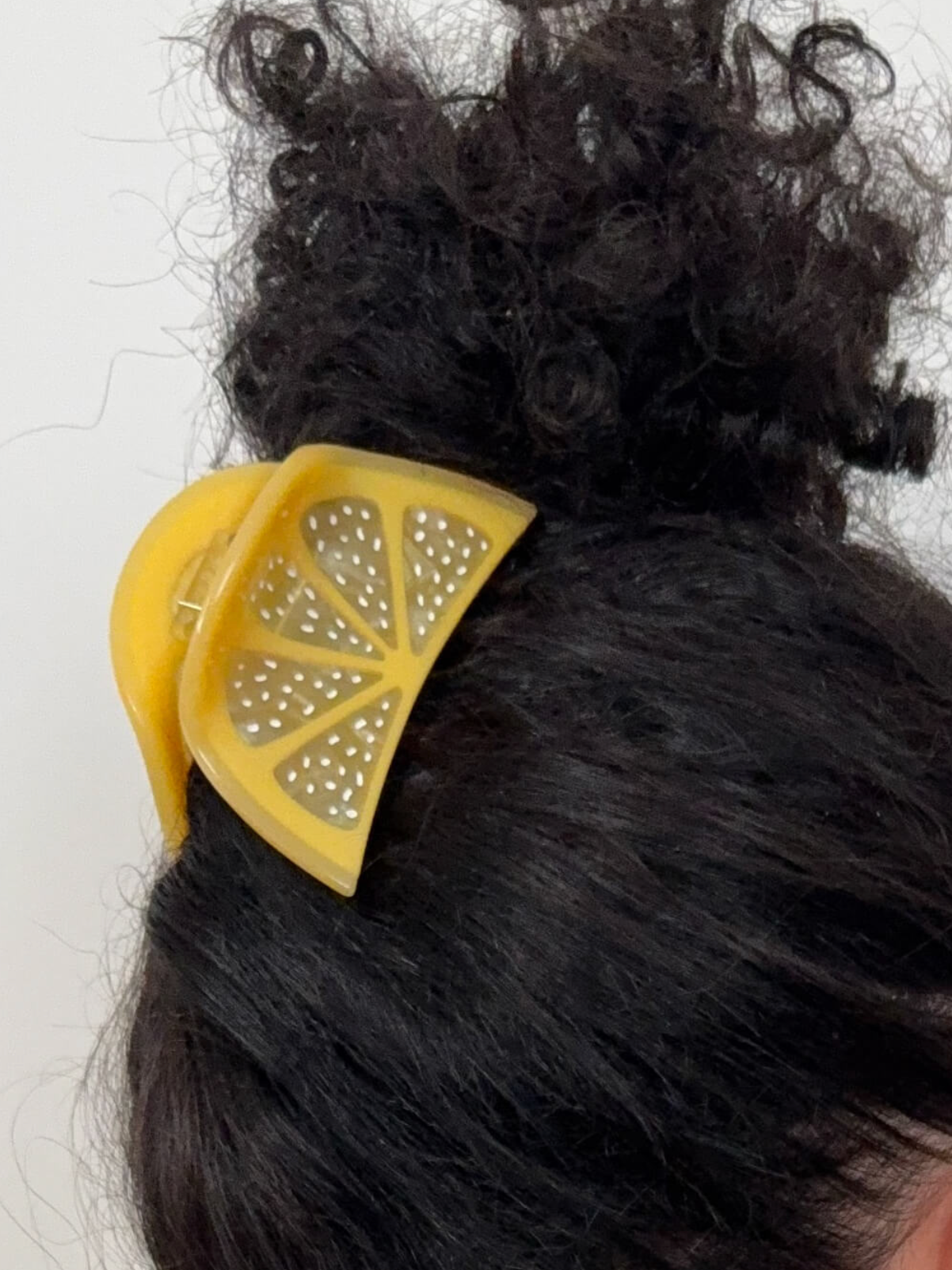 Midi Lemon Hair Claw Clip