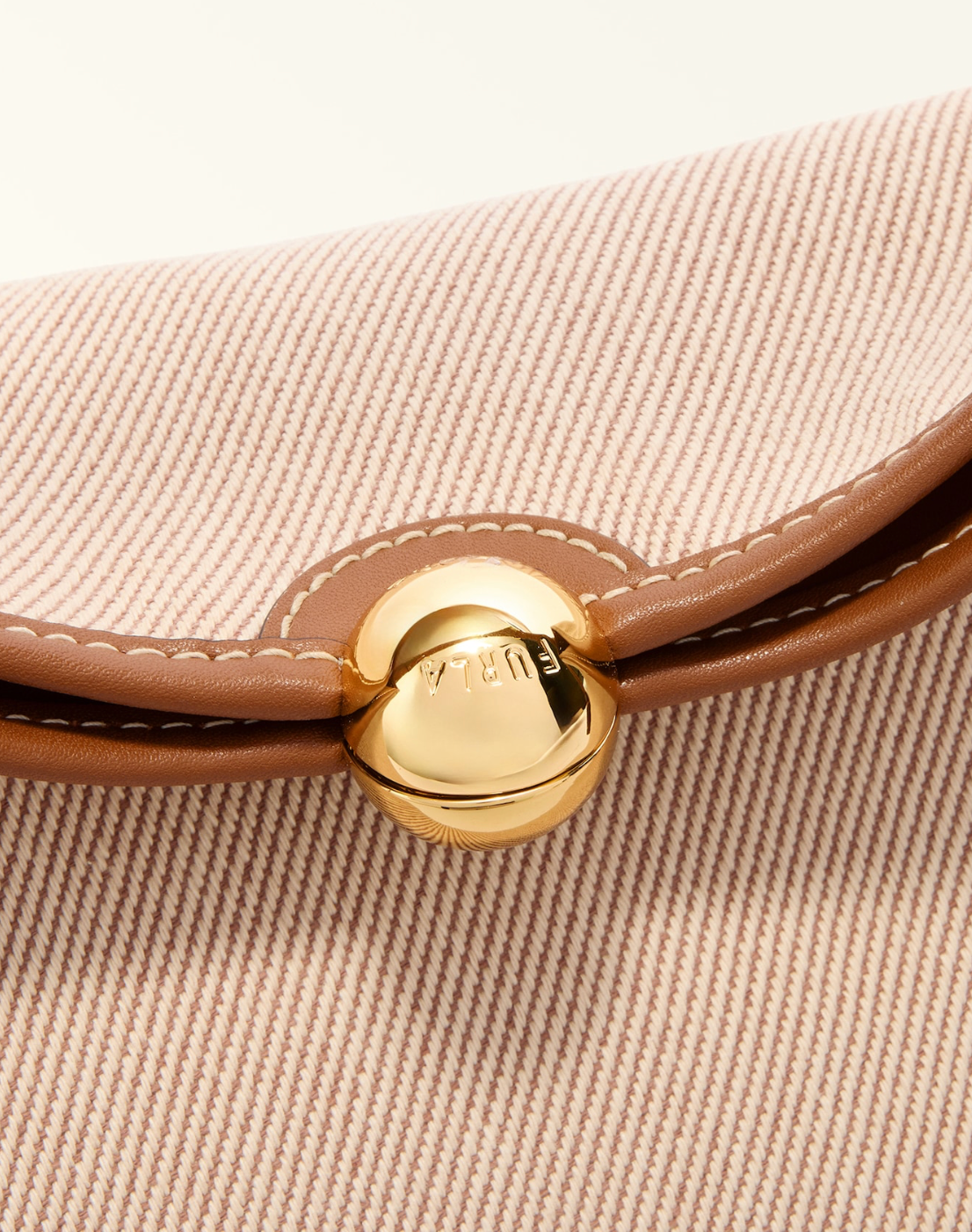 Sfera Soft Large Shoulder Bag