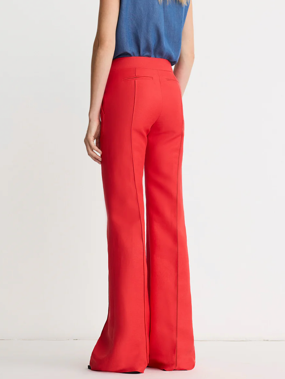 Wide Leg Pintuck Trouser