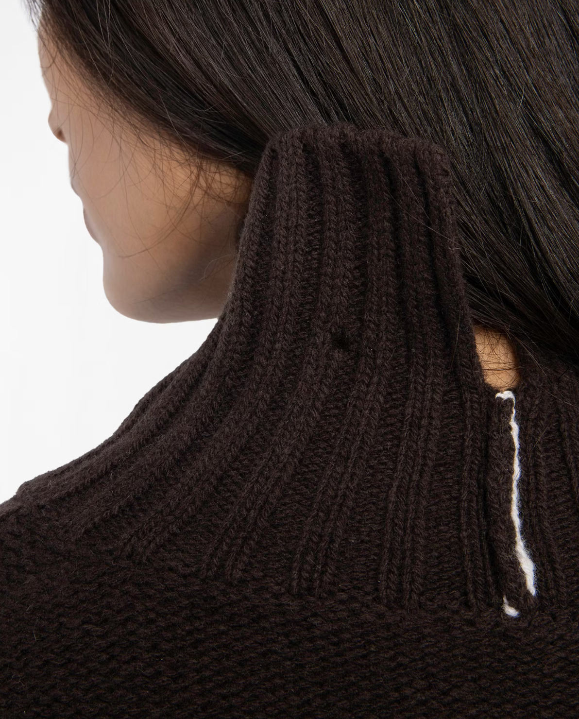 Bleeza Sweater