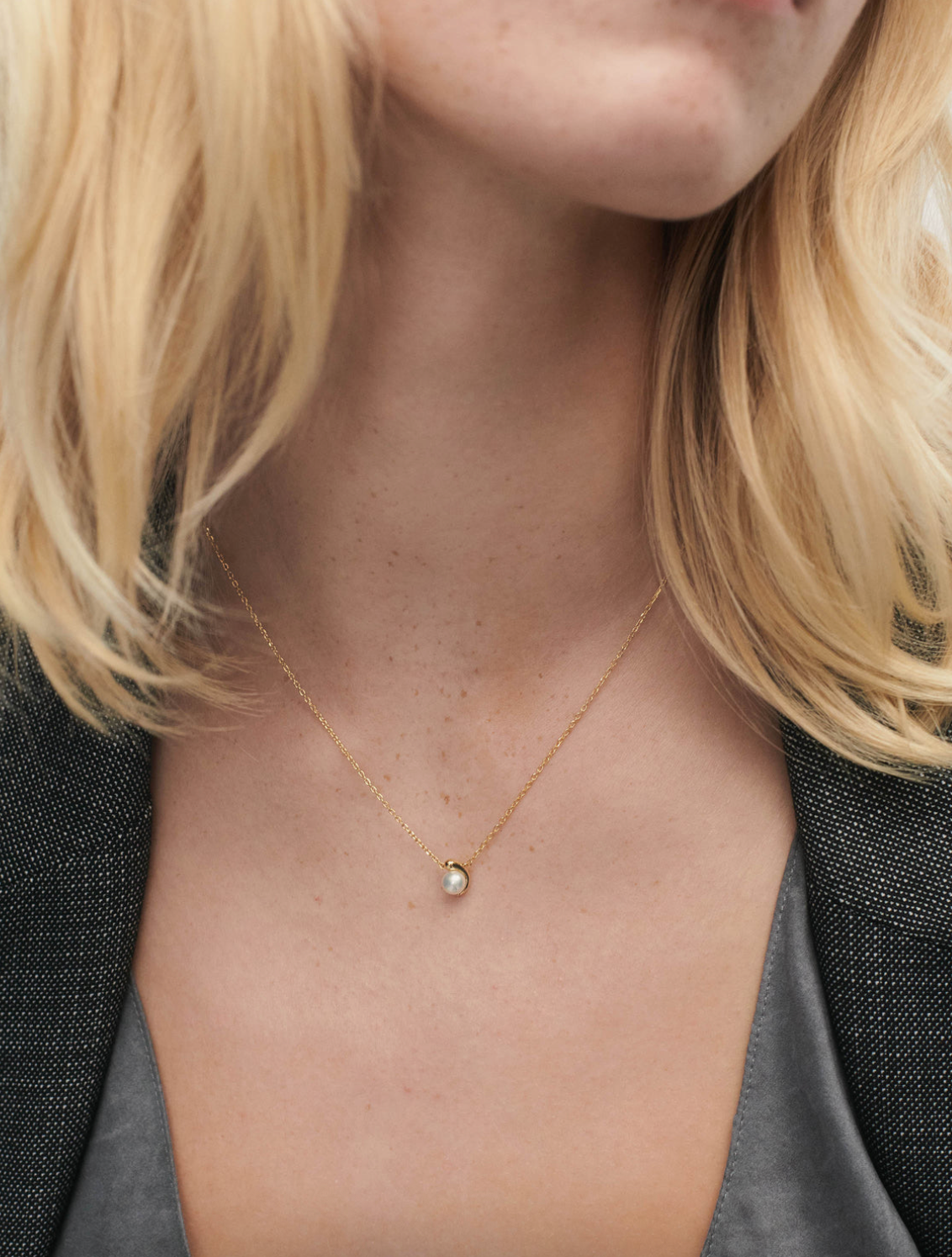La Perla Solitary Necklace