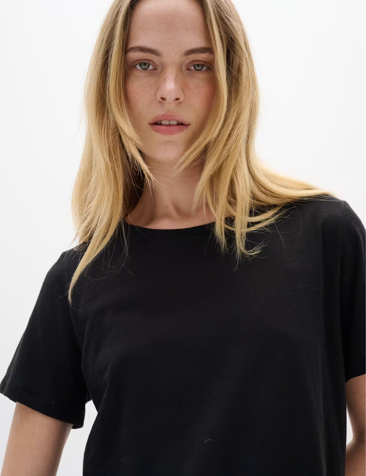 In Wear Alma T-Shirt Black