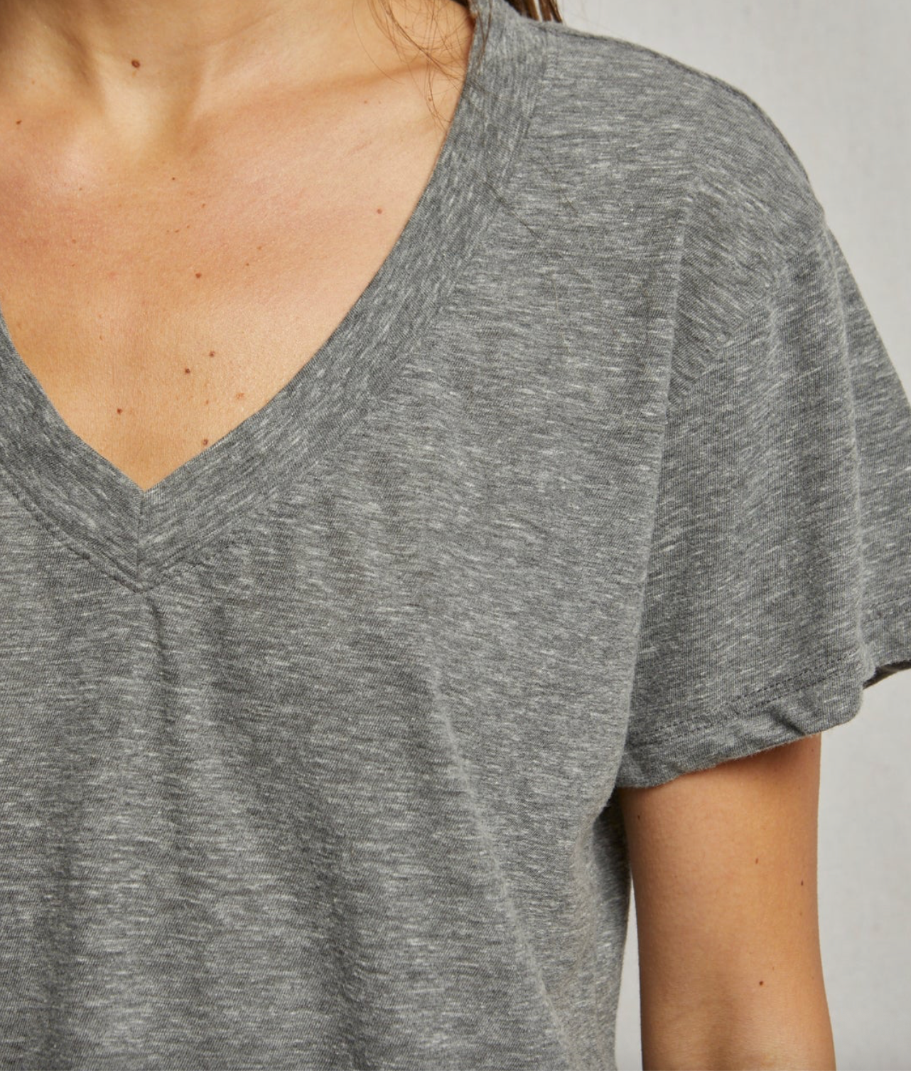 Hendrix Short Sleeve Boxy V-Neck
