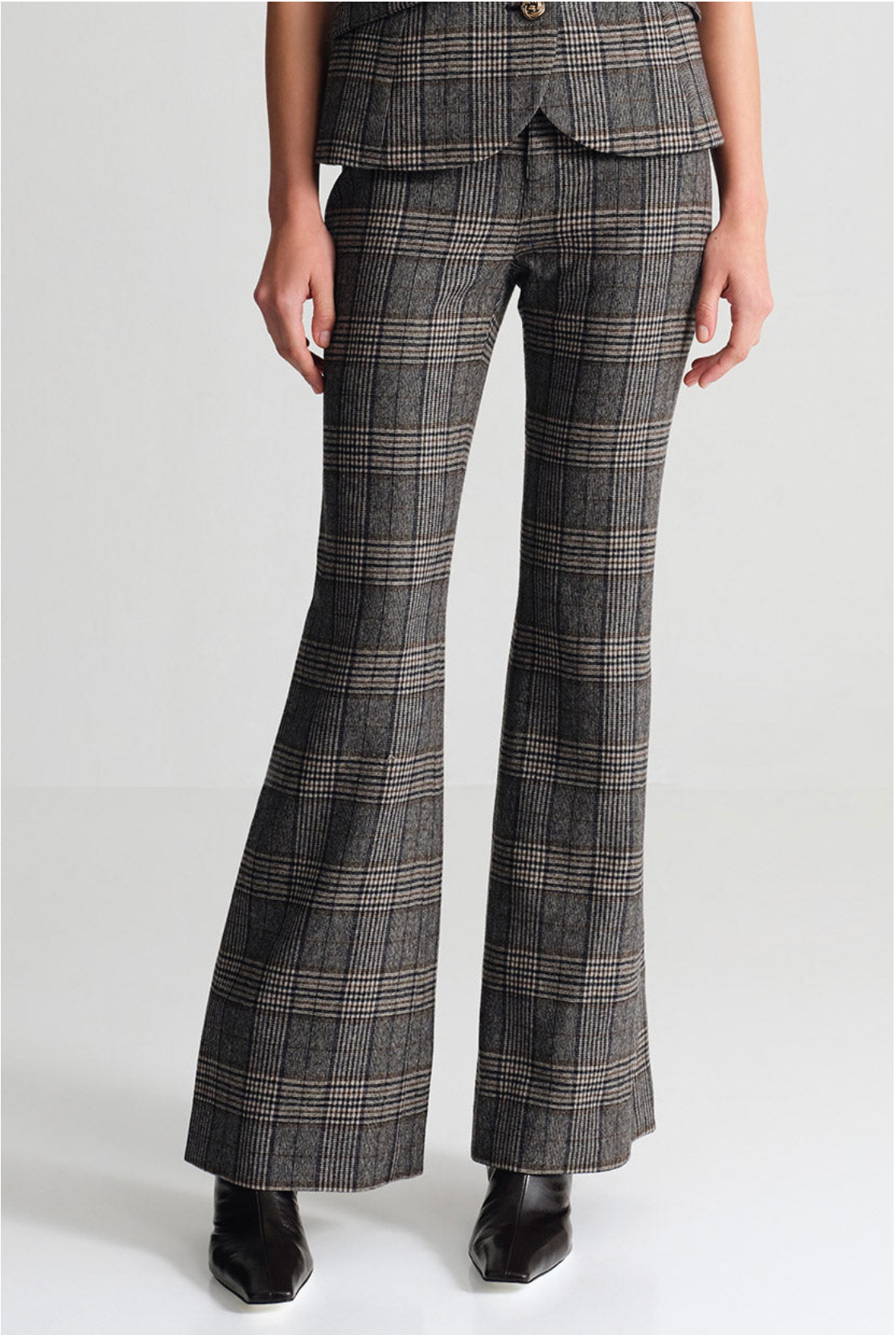Annie Pant