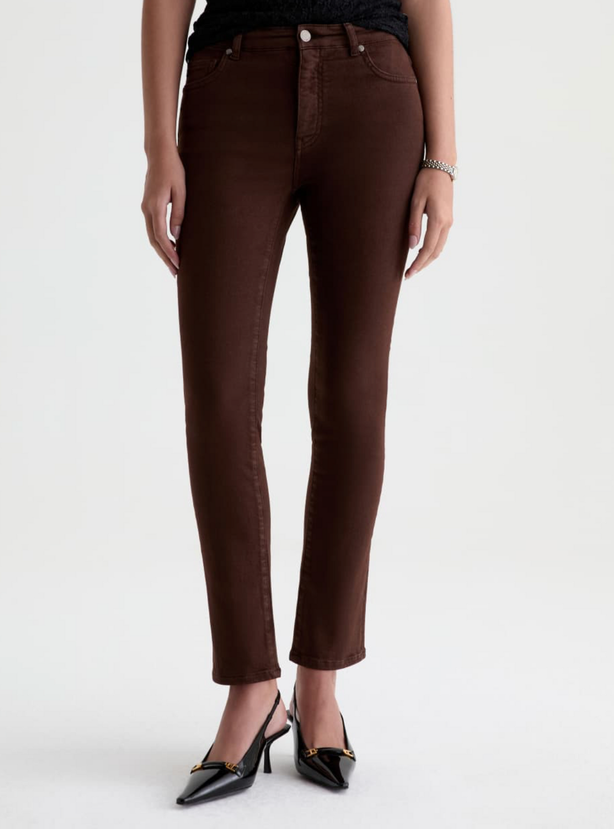 Mari Mid Rise Slim Straight
