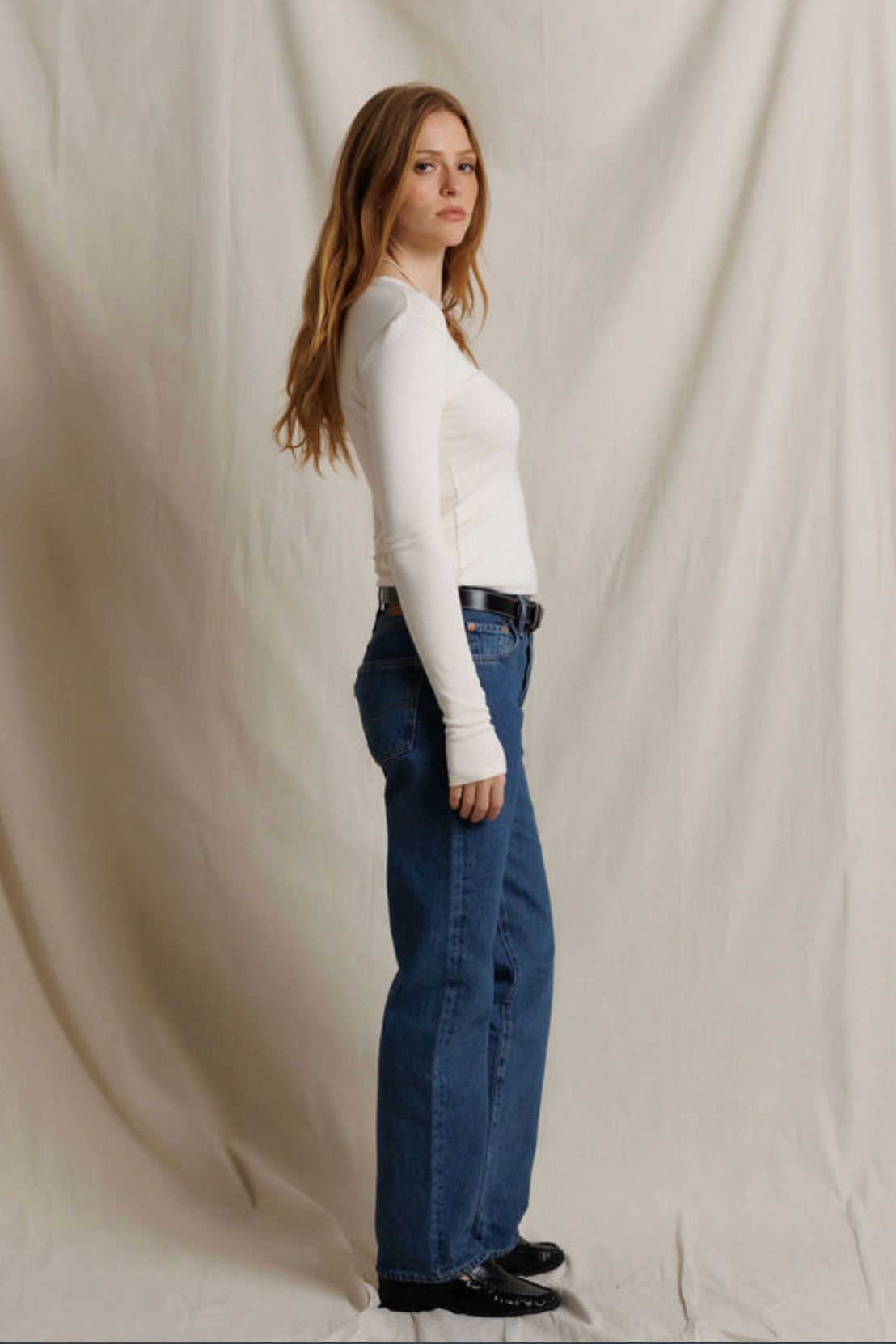 Perfect White Tee Ivanna Long Sleeve Crew Natural