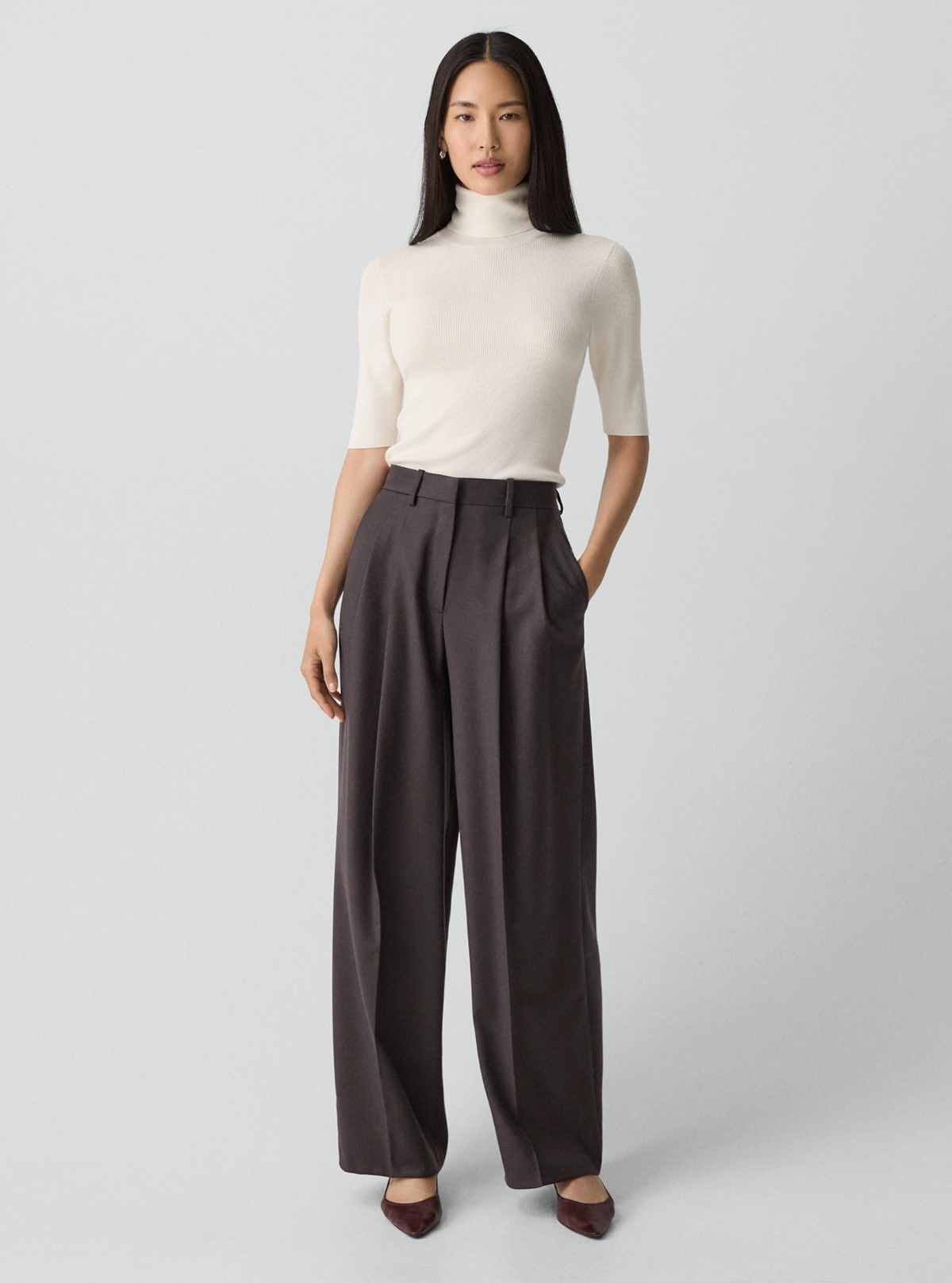 Wide Leg Pleated Trouser