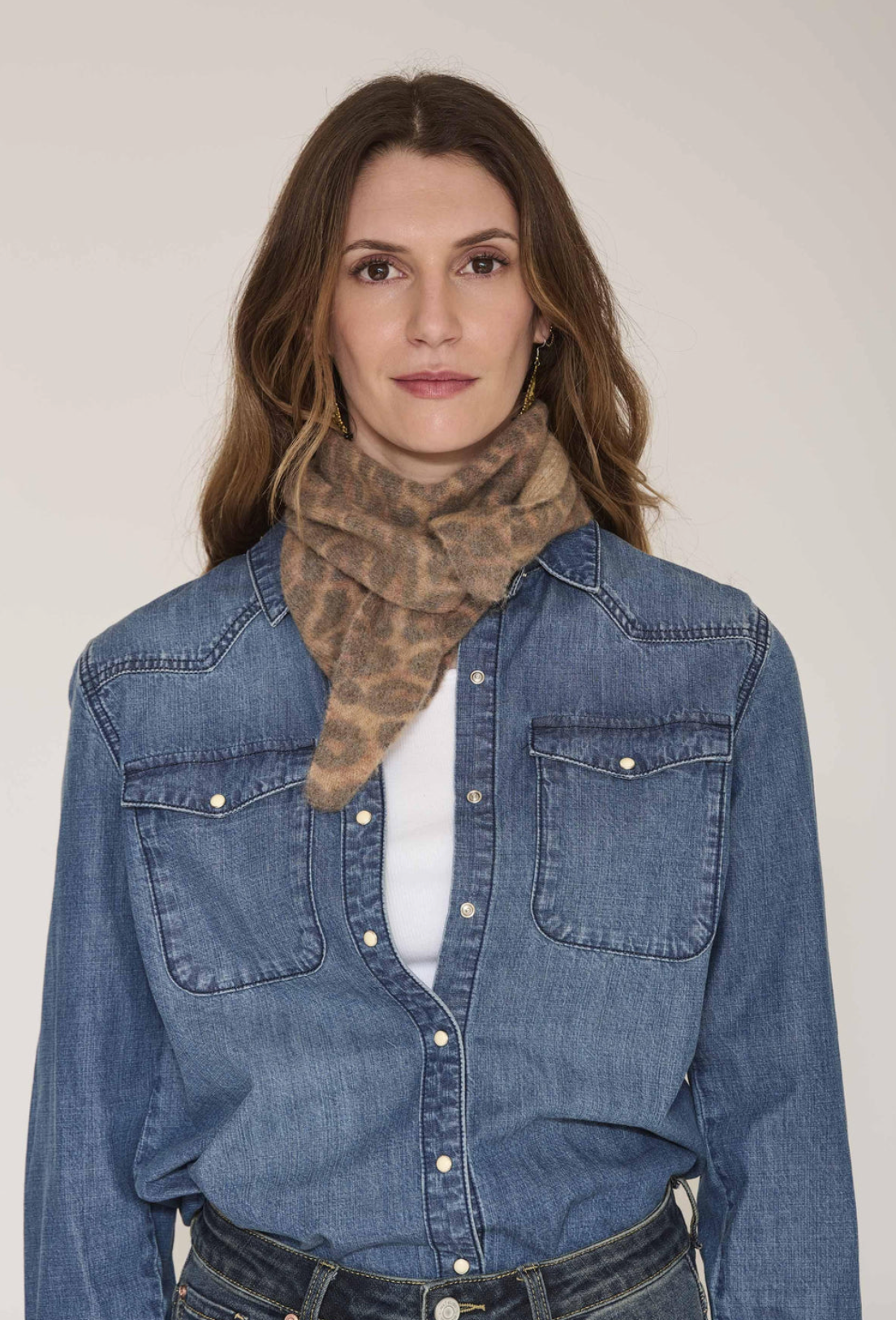 Foussi Scarf