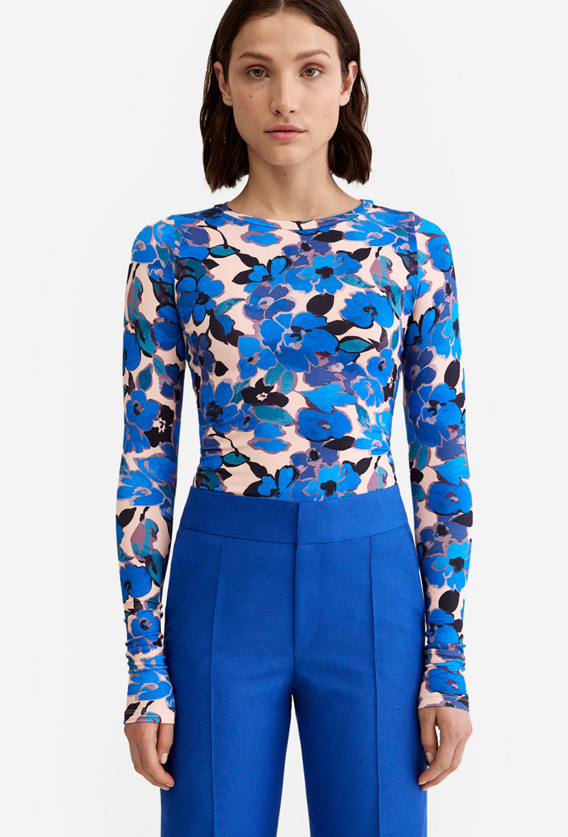 Scrunch Sleeve Crewneck Tee